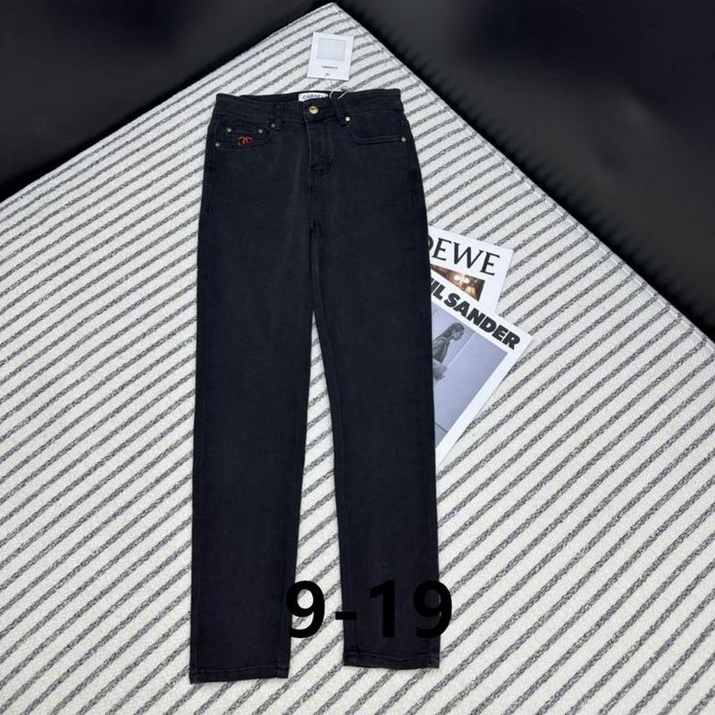 Chanel Women's Jeans 52